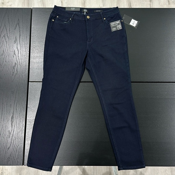 Jones New York Signature Lexington Curvy Control Top Shaper Jeans - 10 - Picture 1 of 9